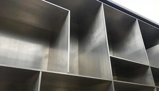 批发零售行业商品定制选型中的核心考量要素